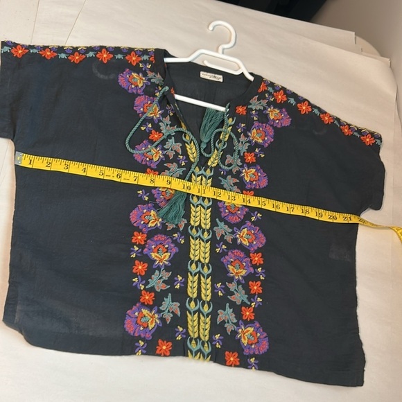 Natural Life Boho Floral Embroidered Top - Picture 5 of 12